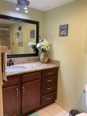 4919 Victoria DR 4, Cape Coral, FL 33904