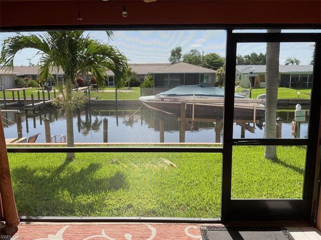 4919 Victoria DR 4, Cape Coral, FL 33904