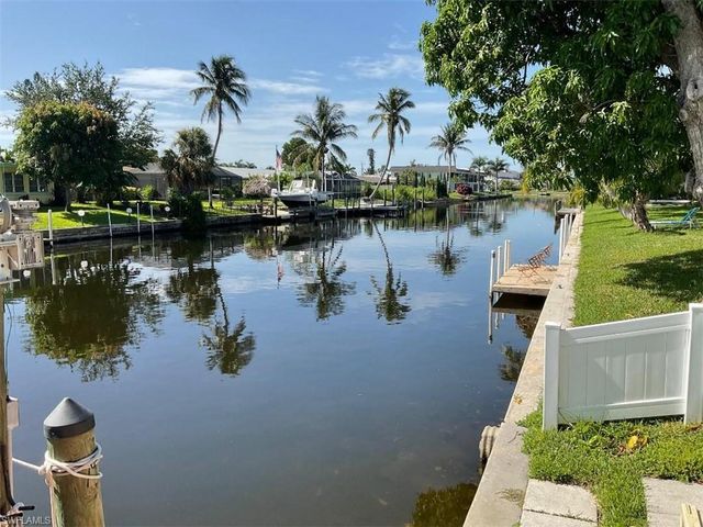 4919 Victoria DR 4, Cape Coral, FL 33904