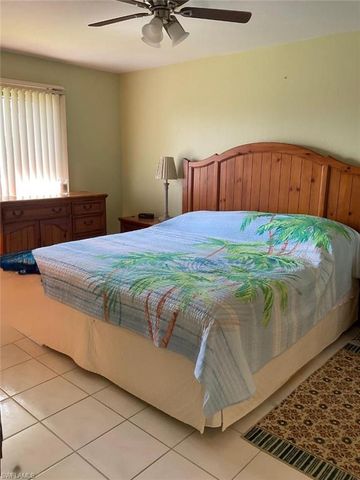 4919 Victoria DR 4, Cape Coral, FL 33904