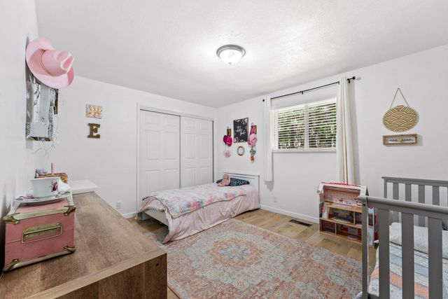 715 Timber Lane, Grants Pass, OR 97526