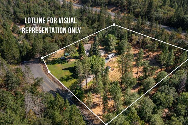 715 Timber Lane, Grants Pass, OR 97526