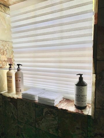 331 SW 19th Rd, Miami, FL 33129