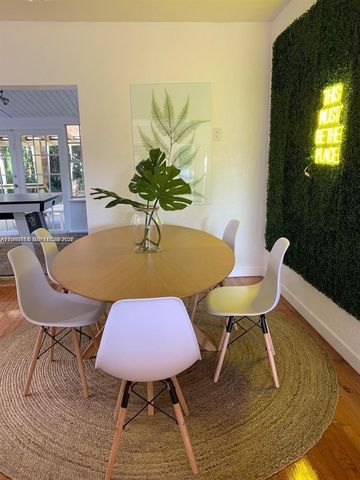 331 SW 19th Rd, Miami, FL 33129