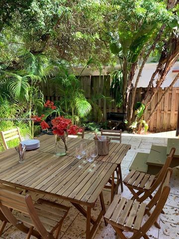 331 SW 19th Rd, Miami, FL 33129