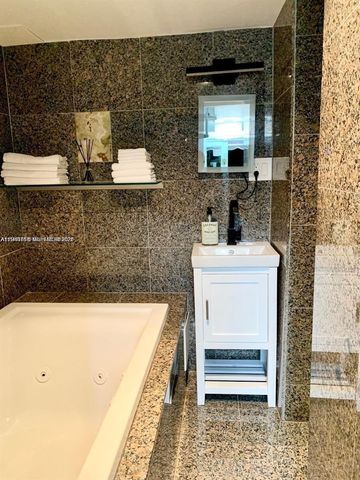 331 SW 19th Rd, Miami, FL 33129