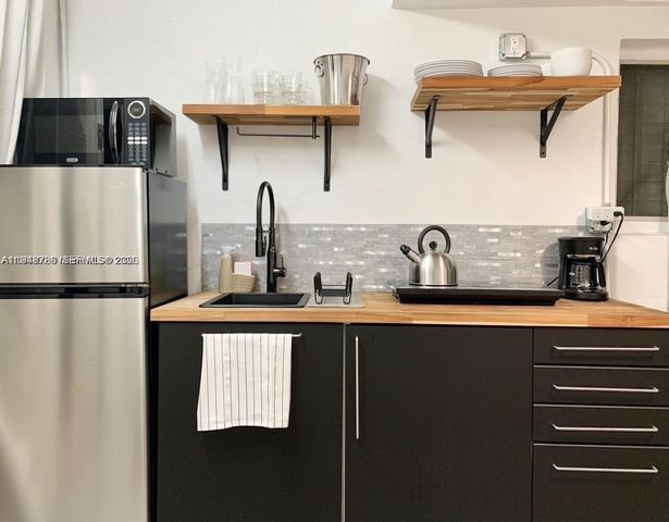 331 SW 19th Rd, Miami, FL 33129