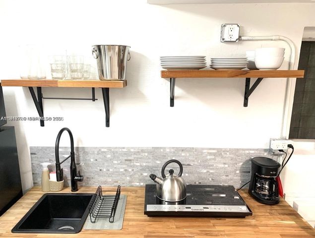 331 SW 19th Rd, Miami, FL 33129