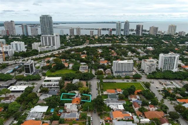 331 SW 19th Rd, Miami, FL 33129