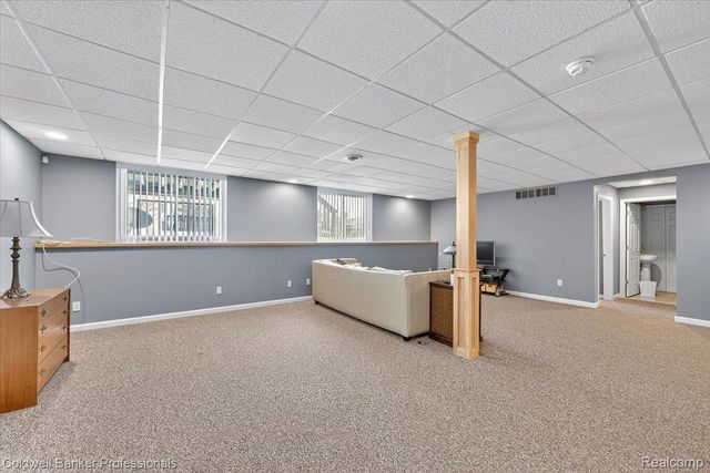 285 Stony Lake Drive, Oxford Charter Township, MI 48371