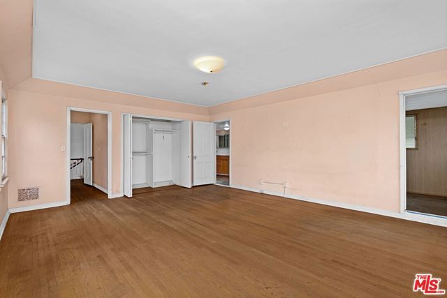 10546 Lindbrook Avenue, Los Angeles, CA 90024