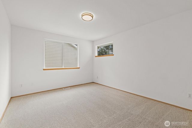 12828 175th Court SE, Renton, WA 98058