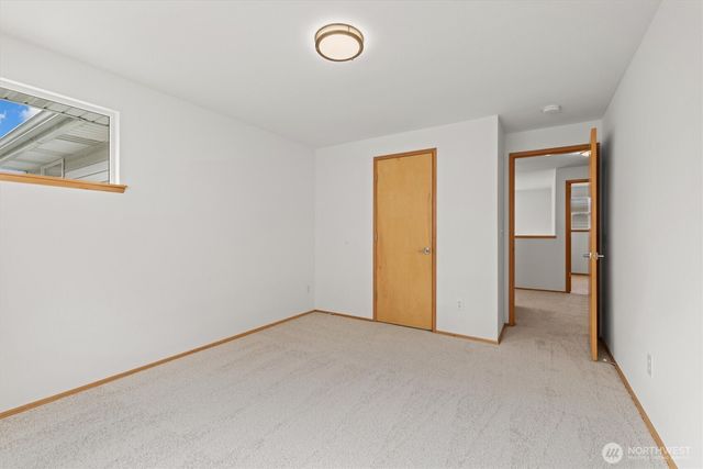 12828 175th Court SE, Renton, WA 98058