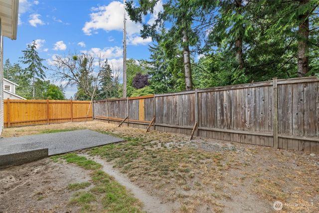 12828 175th Court SE, Renton, WA 98058