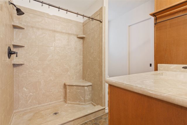 103 Spring Oak Street, Lacy Lakeview, TX 76705