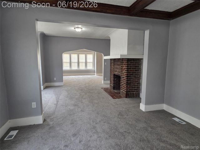 1998 E Grand Boulevard, Detroit, MI 48211