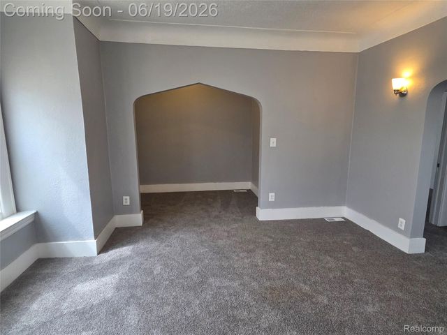 1998 E Grand Boulevard, Detroit, MI 48211