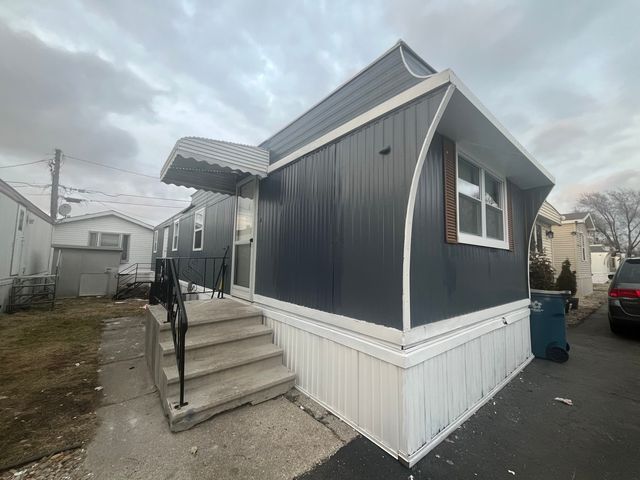 9001 S Cicero Avenue 121, Oak Lawn, IL 60453