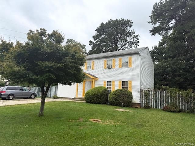 214 Calebs Path, Brentwood, NY 11717