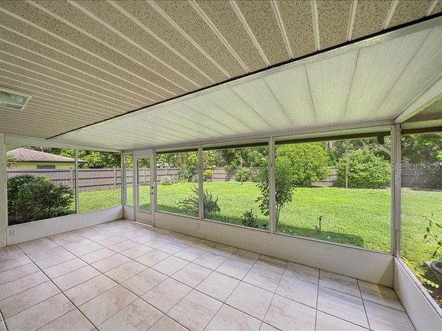 2499 HILLVIEW STREET, Sarasota, FL 34239