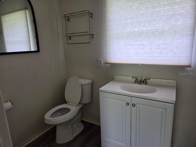 2499 HILLVIEW STREET, Sarasota, FL 34239