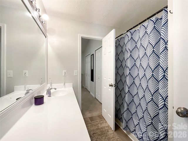7841 Petrea Lane 3303, Charlotte, NC 28227