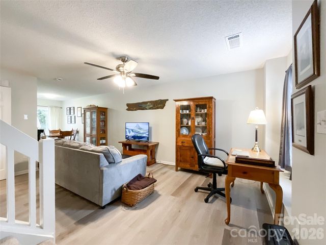 7841 Petrea Lane 3303, Charlotte, NC 28227