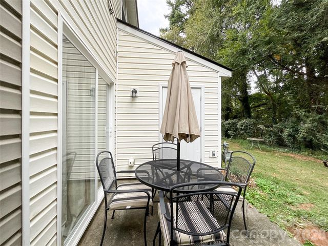 7841 Petrea Lane 3303, Charlotte, NC 28227