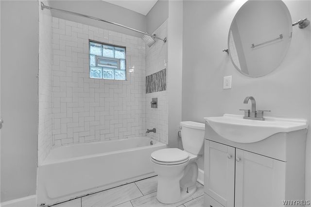 179 Oxford Avenue, Buffalo, NY 14209