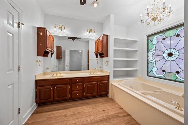 5212 Shenandoah Court, Nashville, TN 37220