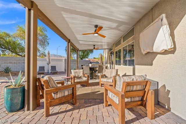6717 Hawthorne Creek Court, Las Vegas, NV 89131