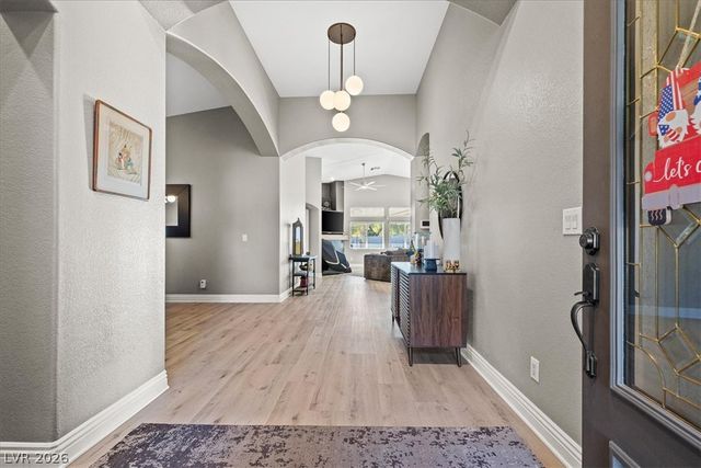 6717 Hawthorne Creek Court, Las Vegas, NV 89131