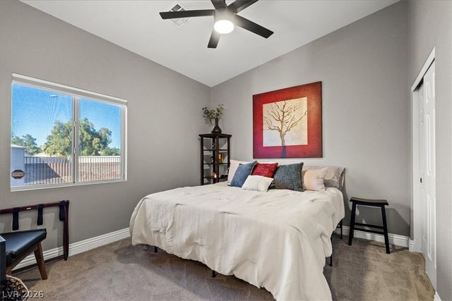 6717 Hawthorne Creek Court, Las Vegas, NV 89131