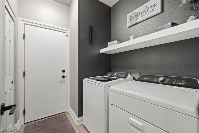 6717 Hawthorne Creek Court, Las Vegas, NV 89131