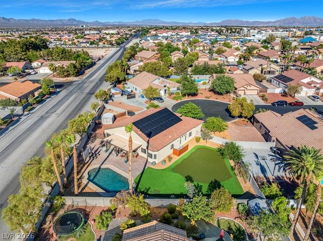 6717 Hawthorne Creek Court, Las Vegas, NV 89131