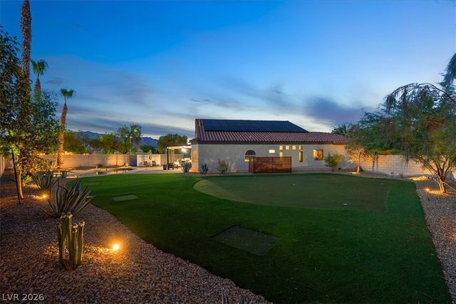 6717 Hawthorne Creek Court, Las Vegas, NV 89131