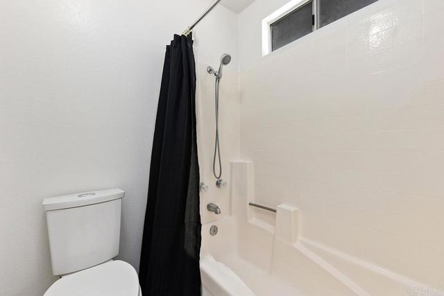 1330 Palomar Place 7, Vista, CA 92084