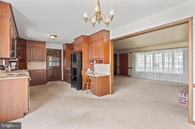 350 BIG SPRING RD, Robesonia, PA 19551