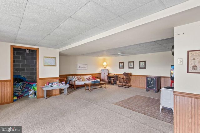 350 BIG SPRING RD, Robesonia, PA 19551