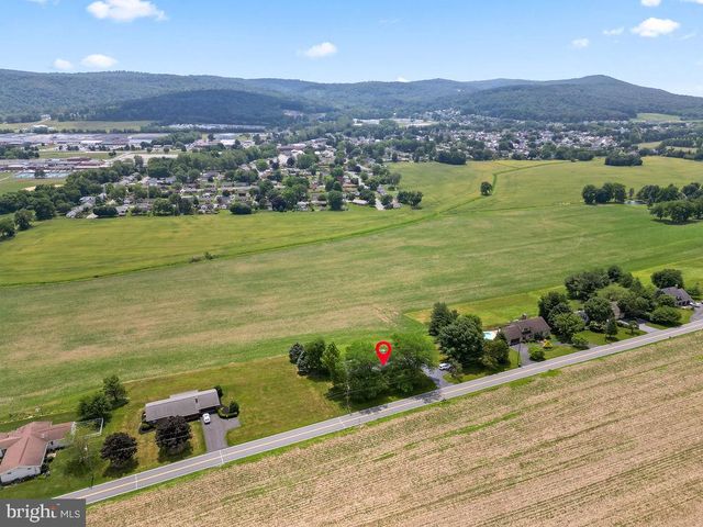 350 BIG SPRING RD, Robesonia, PA 19551