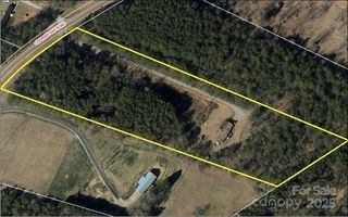 2057 Coopers Gap Road, Rutherfordton, NC 28139
