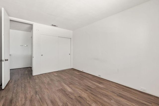 2504 N Whitewater Club Drive C, Palm Springs, CA 92262