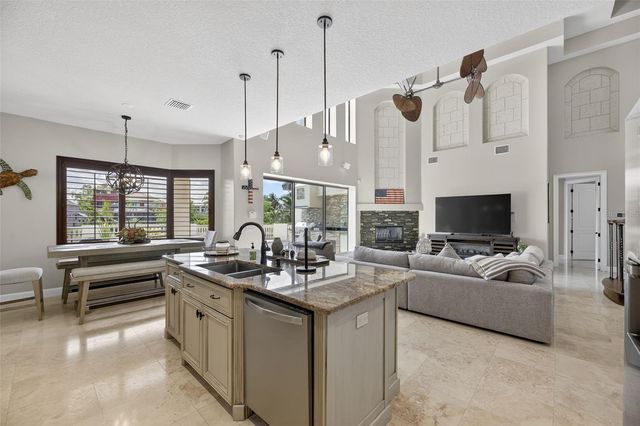 912 SYMPHONY BEACH LANE, Apollo Beach, FL 33572