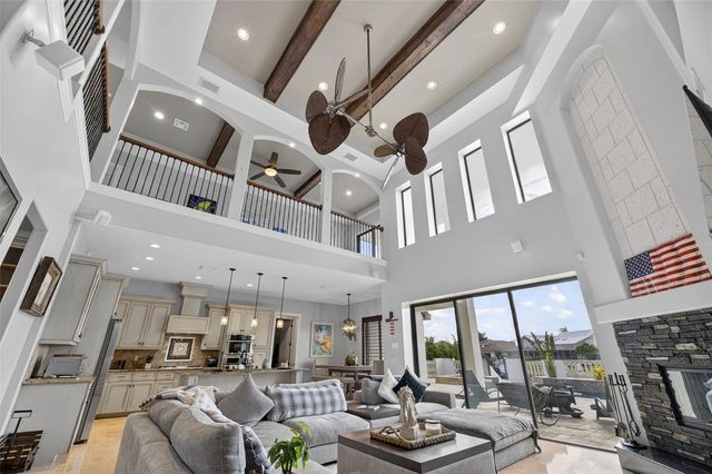 912 SYMPHONY BEACH LANE, Apollo Beach, FL 33572