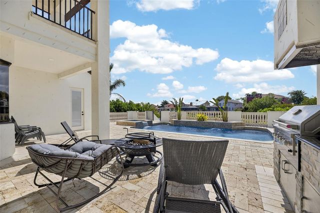 912 SYMPHONY BEACH LANE, Apollo Beach, FL 33572