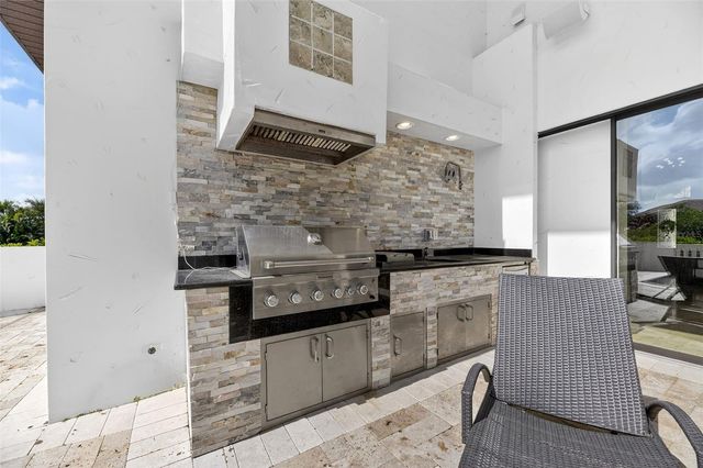 912 SYMPHONY BEACH LANE, Apollo Beach, FL 33572