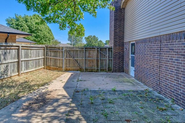 1716 Wilderness Drive, Norman, OK 73071