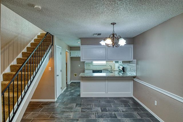 1716 Wilderness Drive, Norman, OK 73071