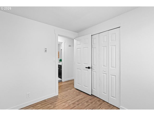 2583 STRATFORD St, Eugene, OR 97404