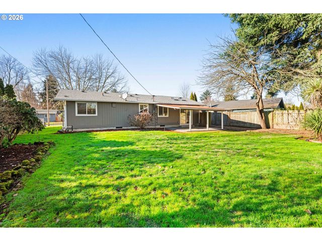 2583 STRATFORD St, Eugene, OR 97404